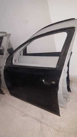 Volkswagen Golf6 2009-2013 Çıkma Sol Siyah Kapı